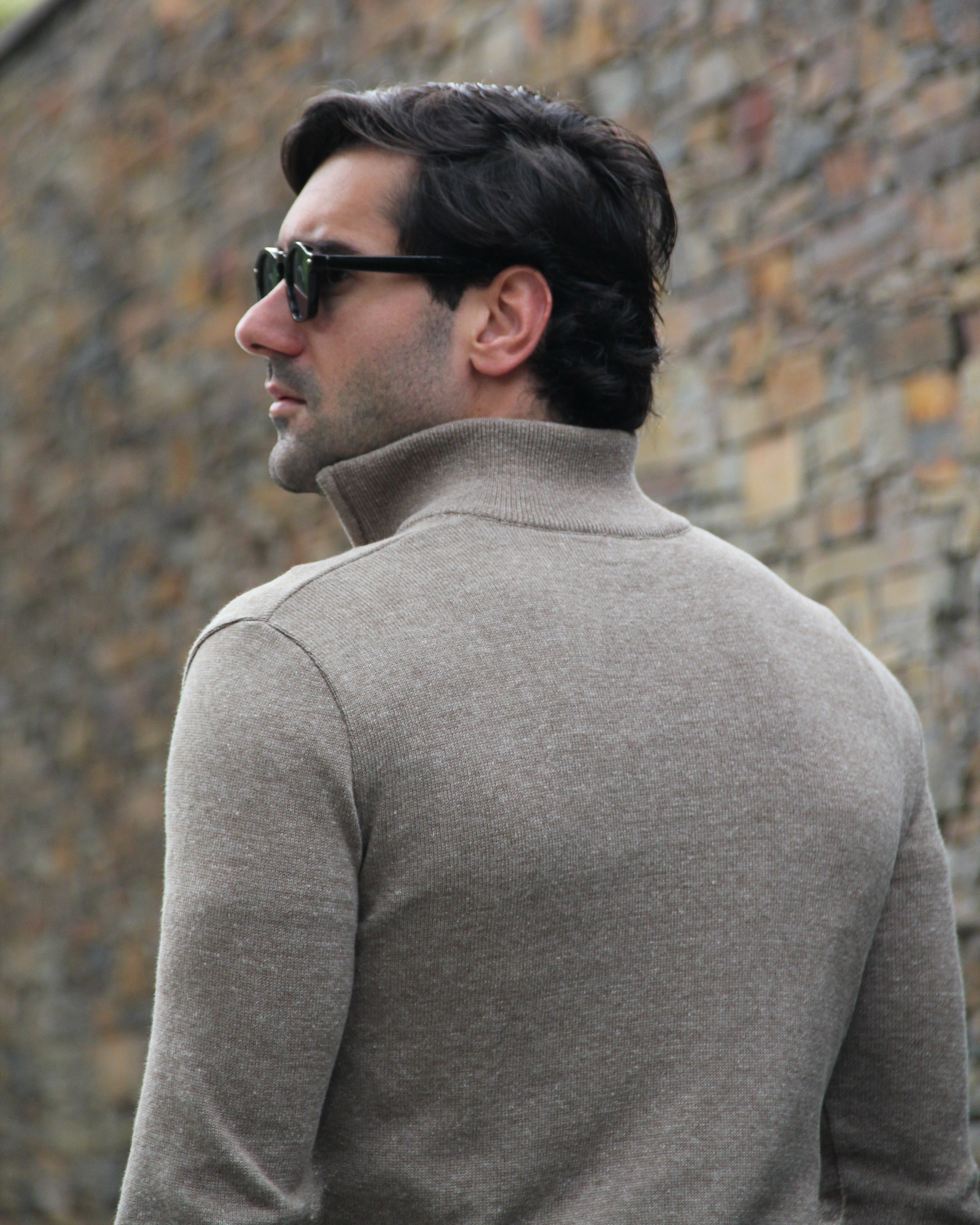 Suéter Quarter-zip Leve