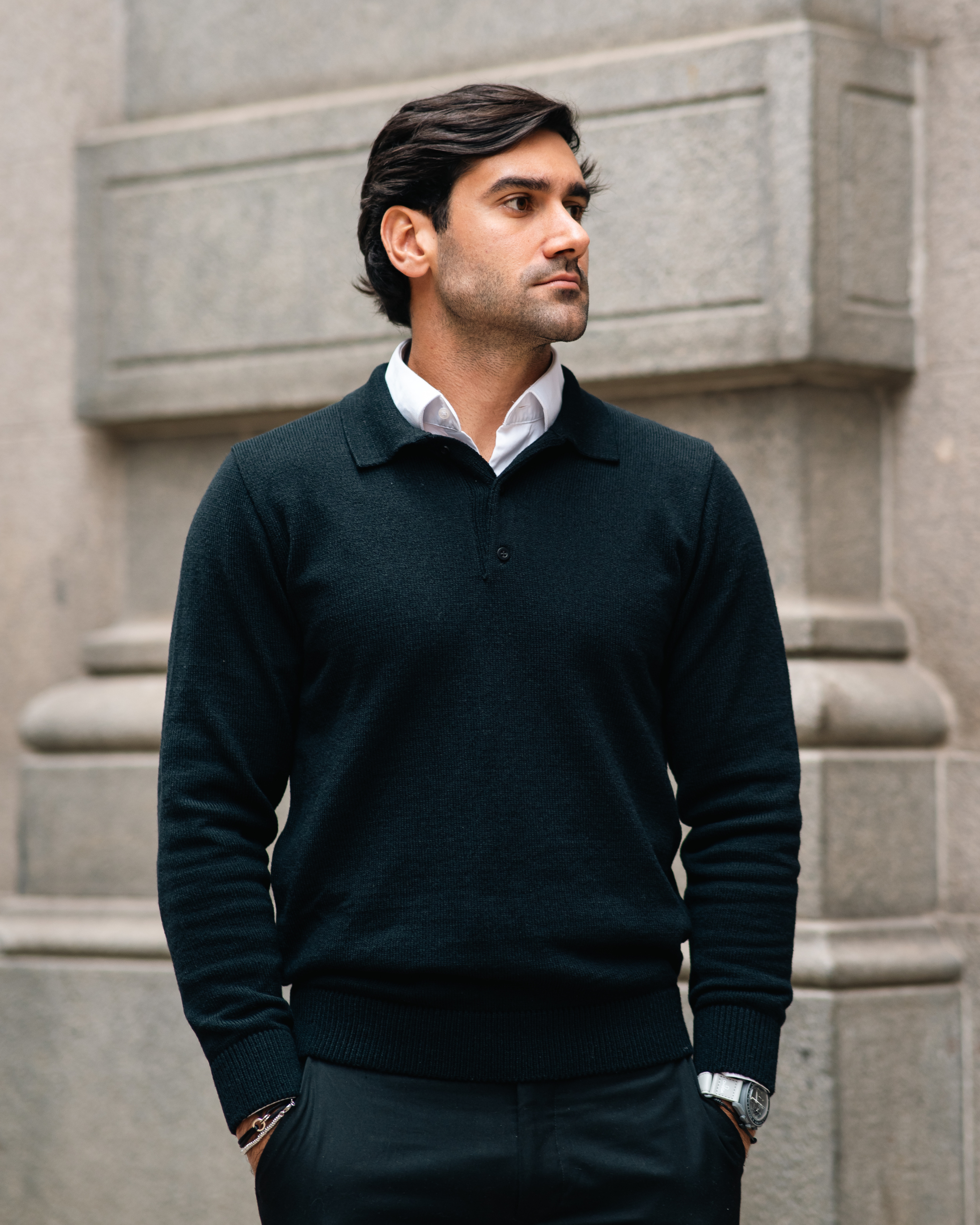 Suéter Gola Polo em lã preto masculino frontal
